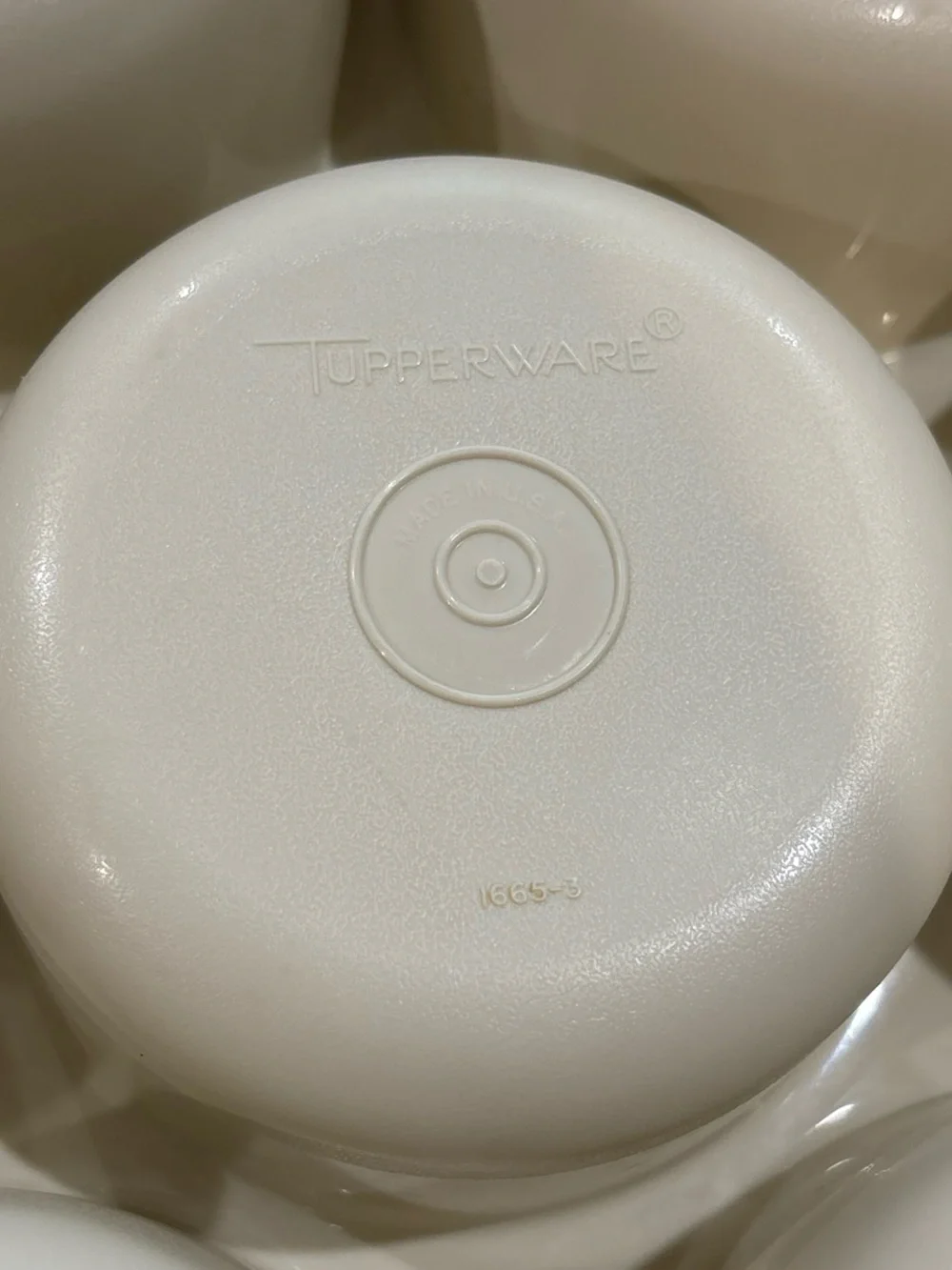 Vintage Tupperware Serving Center 7 Compartment Divided Party Snack Tray w/ Lid